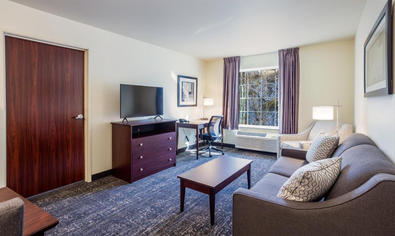 Cobblestone Inn & Suites - Brookville Bagian luar foto